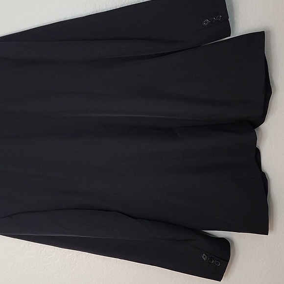 Banana Republic Blazer in Black - Picture 13 of 16